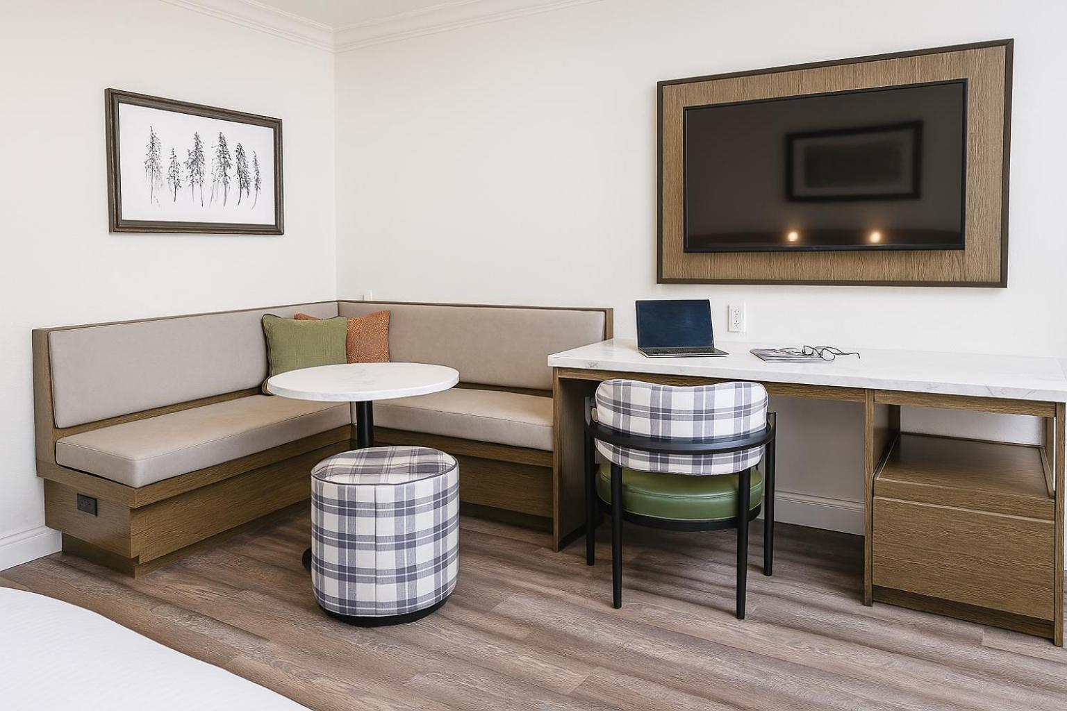 The Woodrose- Newly Renovated Hotel Willits Luaran gambar